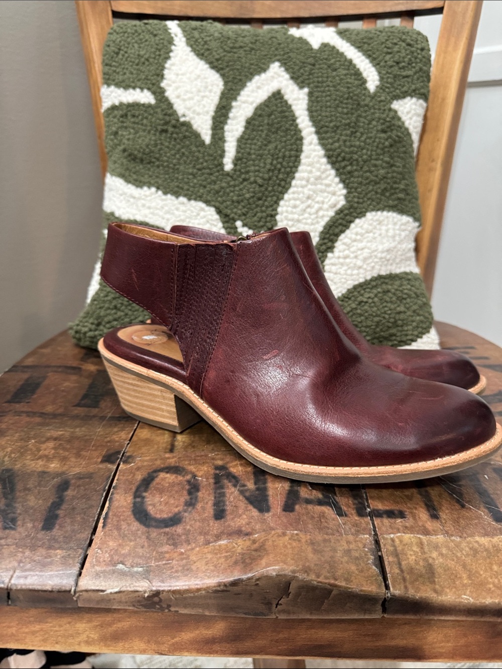 Sofft Burgundy Leather Ankle Booties – Size 10M